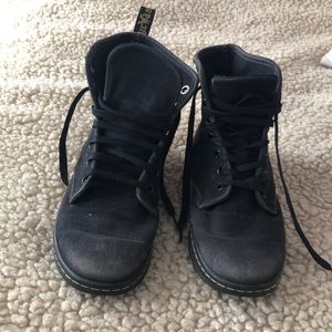 Dr. Martens Shoreditch canvas sneakers